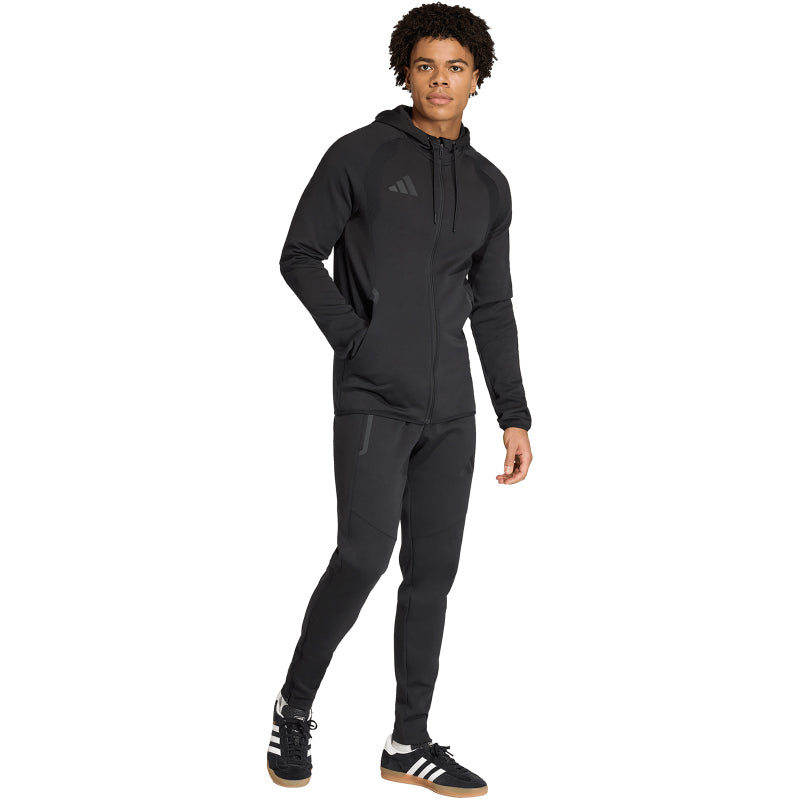 TIRO TRAVEL // SWEAT HOODIE // SV 07 Milz